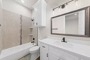 3080 Glen Oaks Dr, Waxahachie, TX 75165 - Photo 17