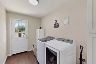 504 Jefferson St, Hillsboro, TX 76645 - Photo 17