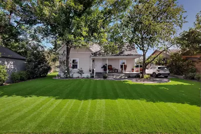 504 Jefferson Street, Hillsboro, TX 76645 - Photo 1