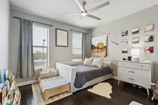 722 E 1st St, Fort Worth, TX 76102 - Photo 19