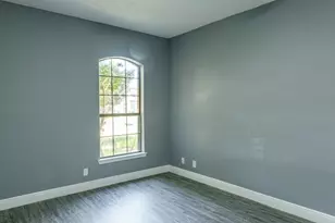 1129 Sandalwood Ln, DeSoto, TX 75115 - Photo 15