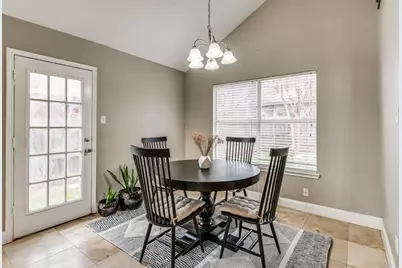 8164 Heritage Place Drive, Fort Worth, TX 76137 - Photo 5