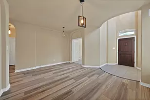 5167 Welara Dr, Grand Prairie, TX 75052 - Photo 3