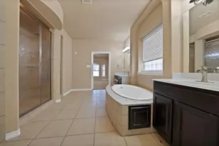 5167 Welara Dr, Grand Prairie, TX 75052 - Photo 11