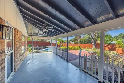 2112 Oakmeadow Place, Bedford, TX 76021 - Photo 31