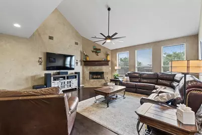 4023 Wagon Wheel Drive, Sanger, TX 76266 - Photo 5