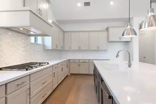 237 Rosemallow Ln, Waxahachie, TX 75165 - Photo 11