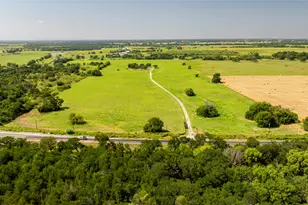 12520 455 E, Pilot Point, TX 76258 - Photo 23