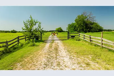 12520 455 E, Pilot Point, TX 76258 - Photo 7