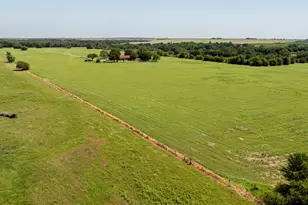 12520 455 E, Pilot Point, TX 76258 - Photo 21