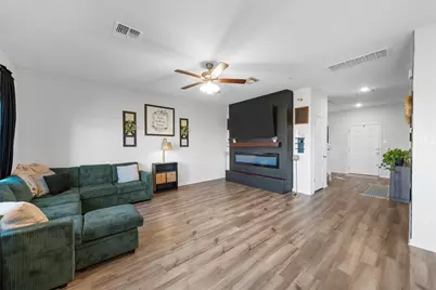 11224 Solar Street, Lorena, TX 76655 - Photo 7