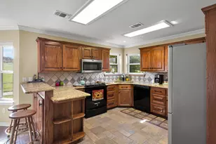 341 Stark Ln, Sherman, TX 75090 - Photo 9