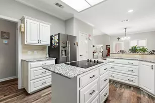 711 S Harrison St, West, TX 76691 - Photo 17