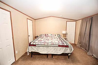 700 Frontier Street, Bowie, TX 76230 - Photo 27