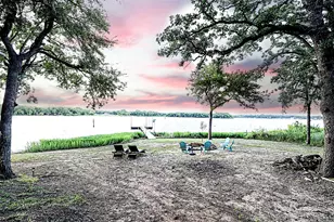 700 Frontier St, Bowie, TX 76230 - Photo 33