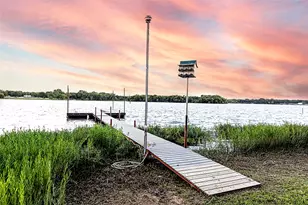 700 Frontier St, Bowie, TX 76230 - Photo 35