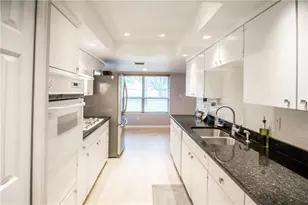 14521 Cyprus Point Dr, Farmers Branch, TX 75234 - Photo 7