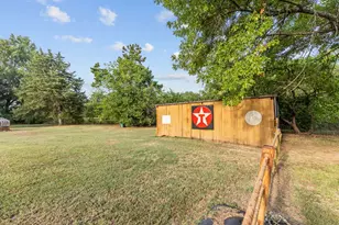 2868 State Hwy 37 N, Clarksville, TX 75426 - Photo 29