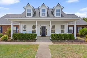 560 Doe Run Rd, Crawford, TX 76638 - Photo 7