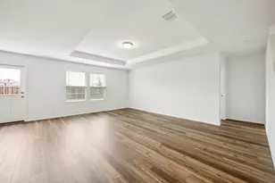 14046 Kempt Dr, Pilot Point, TX 76258 - Photo 9