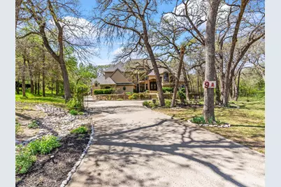 9 Eagle Point N #A, Azle, TX 76020 - Photo 1