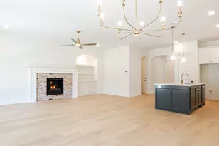 427 Wingtail Dr, Aledo, TX 76008 - Photo 5