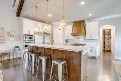 3207 Hummingbird Court, Granbury, TX 76049 - Photo 7