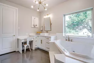 3207 Hummingbird Ct, Granbury, TX 76049 - Photo 19