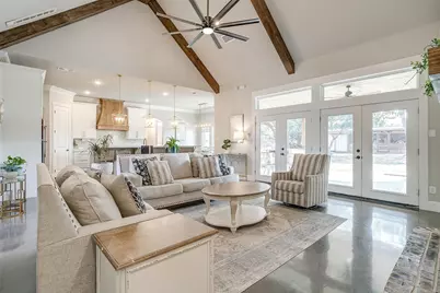 3207 Hummingbird Court, Granbury, TX 76049 - Photo 3