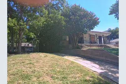 2517 Bomar Avenue #2517/2519, Fort Worth, TX 76103 - Photo 1