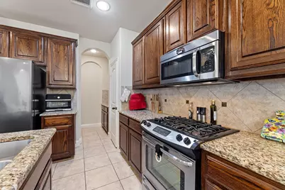 1424 Live Oak Lane, Savannah, TX 76227 - Photo 11