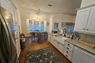 676 Bluebonnet St, Stephenville, TX 76401 - Photo 3