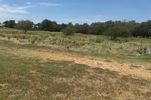 1516 S 8th St, Chillicothe, TX 79225 - Photo 3