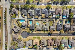 2220 Cedar Cir, Carrollton, TX 75006 - Photo 11