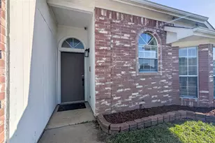 6702 Valley Branch Dr, Arlington, TX 76001 - Photo 3