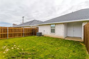 1010 Biloxi Dr, Ennis, TX 75119 - Photo 31