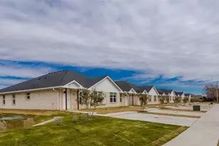 1010 Biloxi Dr, Ennis, TX 75119 - Photo 7