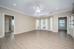 500 Navajo Ct, Runaway Bay, TX 76426 - Photo 33