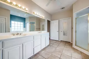 500 Navajo Ct, Runaway Bay, TX 76426 - Photo 19