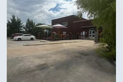 915 E Humbolt Street, Fort Worth, TX 76104 - Photo 7