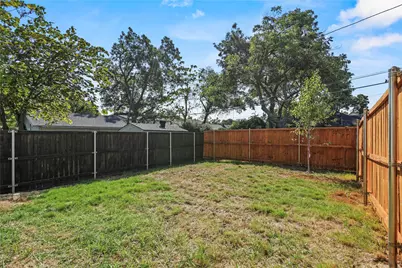 848 W Canty Street, Dallas, TX 75208 - Photo 23