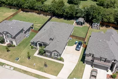 705 Candace Drive, DeSoto, TX 75115 - Photo 35