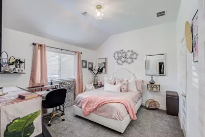 705 Candace Drive, DeSoto, TX 75115 - Photo 25