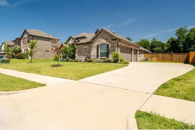 705 Candace Drive, DeSoto, TX 75115 - Photo 29