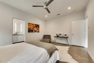 2222 N Prairie Avenue #2, Dallas, TX 75204 - Photo 23