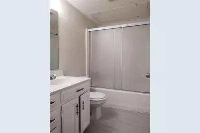 703 E Shady Grove Road, Irving, TX 75060 - Photo 11