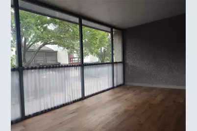 703 E Shady Grove Road, Irving, TX 75060 - Photo 23