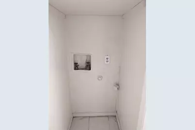 703 E Shady Grove Road, Irving, TX 75060 - Photo 27