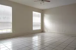 703 E Shady Grove Rd, Irving, TX 75060 - Photo 9