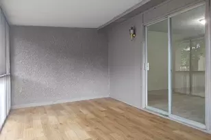 703 E Shady Grove Rd, Irving, TX 75060 - Photo 25